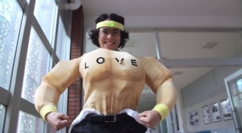 Kurang Jantan? Ingin Jadi Lebih Macho? Cobalah Otot Instant Yang Satu Ini!