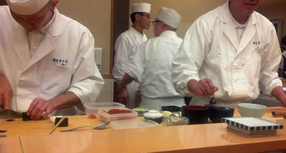 Seberapa Besar Gaji Seorang Pria Bisa Dilihat Dari Sushi Favoritnya