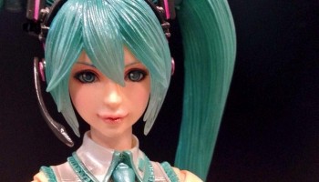 Hatsune Miku Buatan Tetsuya Nomura Mendapat Adaptasi Play Arts Kai