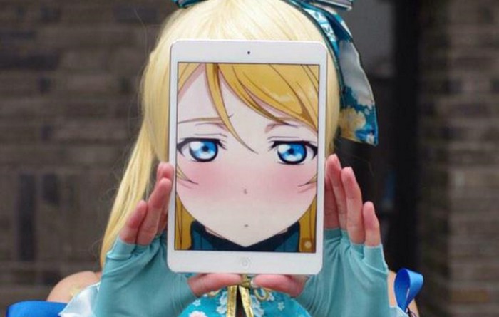 Cosplaymu Kurang Mirip? Gampang, Pakai Saja Smartphonemu!