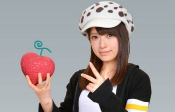 Cosplay Jadi Trafalgar Law Belum Lengkap Bila Kamu Belum Punya Replika Buah Ope-Ope Ini