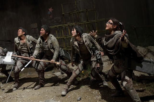 Live Action ‘Shingeki no Kyojin’ Tampilkan Banyak Screenshot Baru