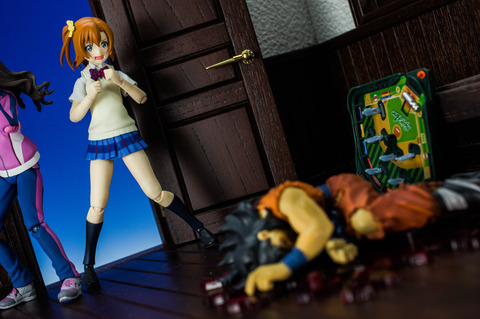 Figur ‘Yamcha Mati’ Berhasil Menggelitik Kreatifitas Fotografer Figur Jepang