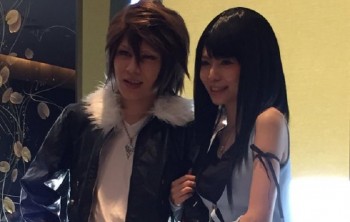 Cosplayer Jepang Menikah Dengan Mengenakan Kostum Squall dan Rinoa!