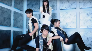 [Monday Music] bless4